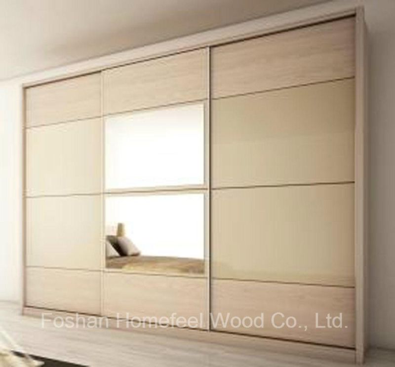 Warm Oak Vanilla 3-Sliding Doors Bedroom Wardrobe Armoire (HF-Y54TXU)