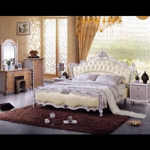 Popular Solid Wood Bedroom Set (V809)