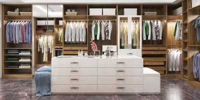 Luxury Villa Wood Grain Walk-in Closet Design Wardrobe Home Furniture