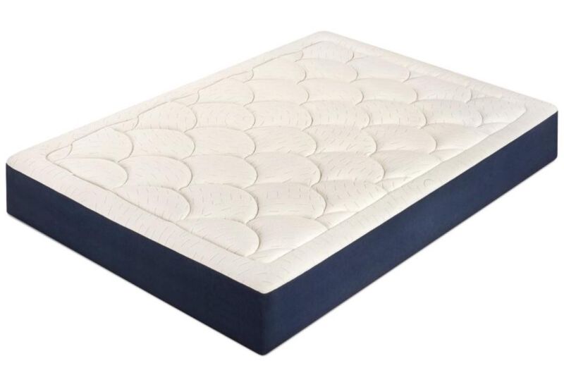 Made in China Hotel Bedroom Home Furniture Soft King Size Memory Foam Spring Bed Mattress