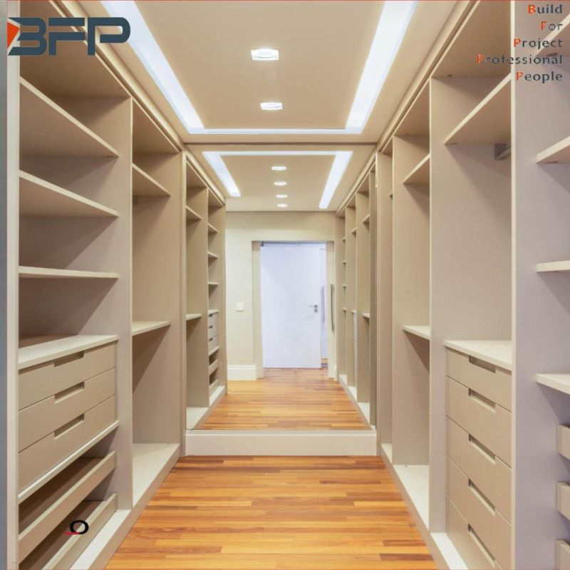 Wholesale Price Customiz All Kinds of Walk in Closet/Wardrobe
