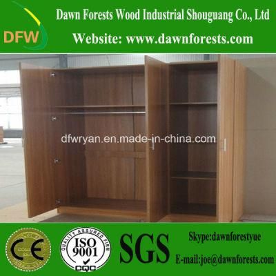 China Hot Sale Wardrobe with 3 Doors