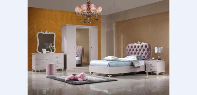 Wooden Material Kids Bedroom with Cute Pattern Bedroom Set
