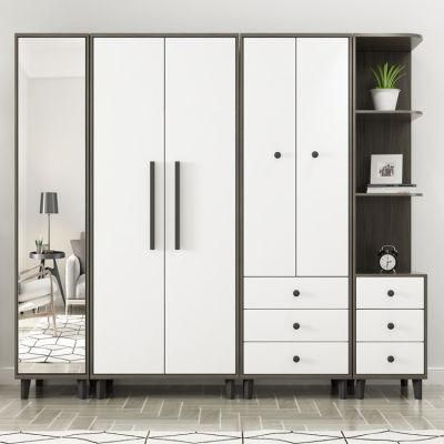 Walk in Closet / Wardrobe Closets/Amoire