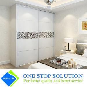 White with Decorative Pattern Home Modular Furniture Wardrobes Closet (ZY 2026)