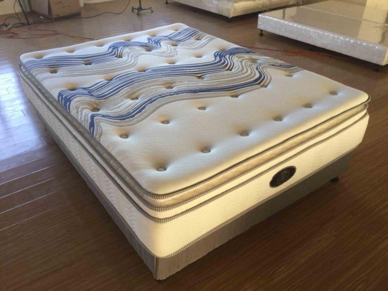 Luxurious Hotel Mattress and Bed Base