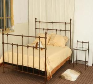 Dorest Iron Bed