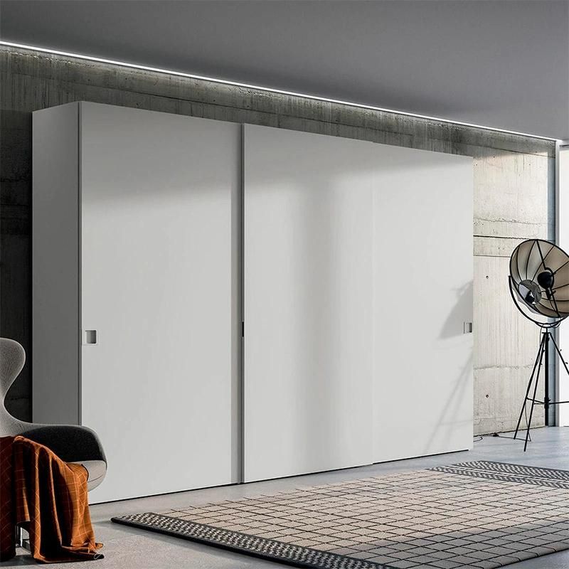 Modern Style Matt Finish White Lacquer Sliding Door Bedroom Wardrobe