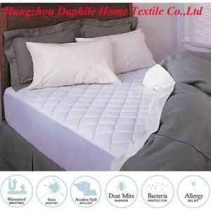 Waterproof Quilt Mattress Pad/Mattress Cover/Protector for Bed Wetting (BS-MP010)