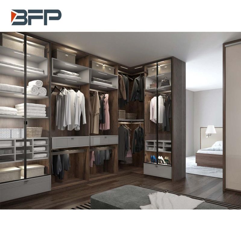 High End Stylish Wood Grain Melamine Wardrobe with Functional Hardware