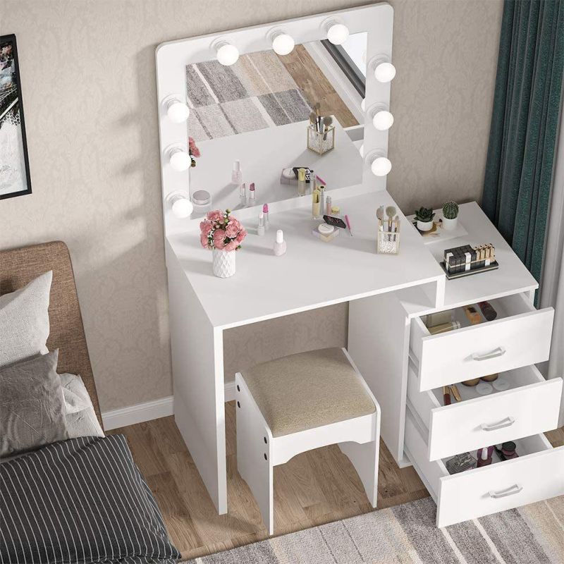 Modern Girl Wood Furniture Mirror Dressing Table with LED Lights for Bedroom