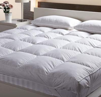 Hot Sale Goose Feather Filling Soft Lusury Mattress Topper Hotal Mattress
