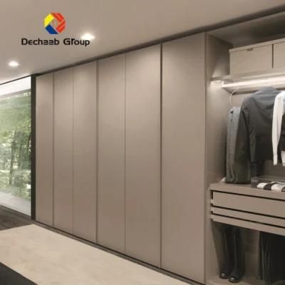Modern Design Badroom Lacquer Swing Door Wardrobe
