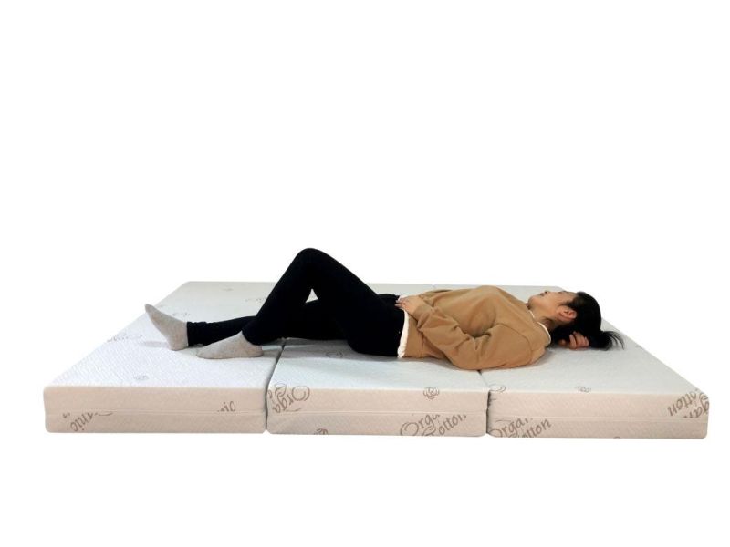Cheap Price Two Foad and Three Fold Foam Mattress for Sleep and Floor Play