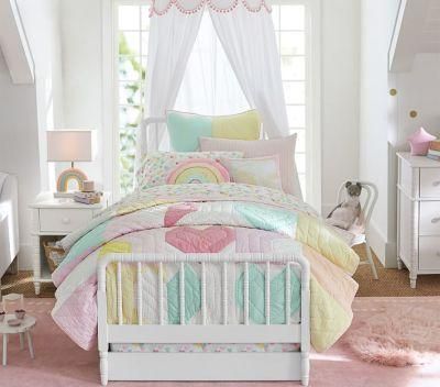 American Chic Cottage Legs Bed