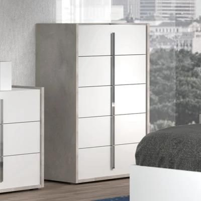 Nova Bedroom Furniture White Matt Lacquered 5 Drawer Chest with Mirrored Metal Handle