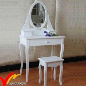 White Antique French Style Simple Wooden Vanity Dresser