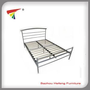 White Powder Coated Metal Double Bed for Bedroom Furniture (HF043)