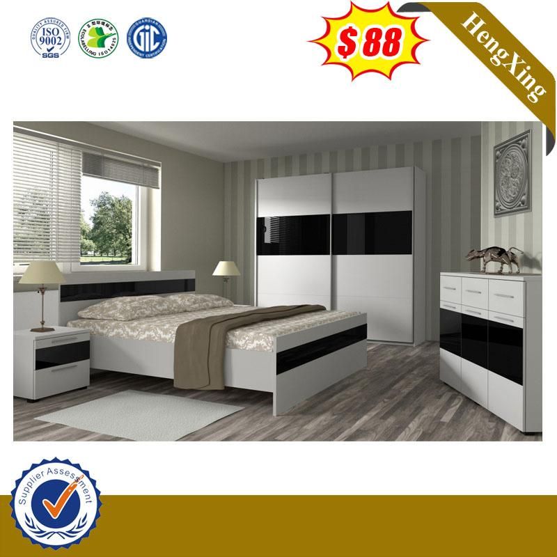 Latest Design Wooden Bedroom Set Double King Queen Bed