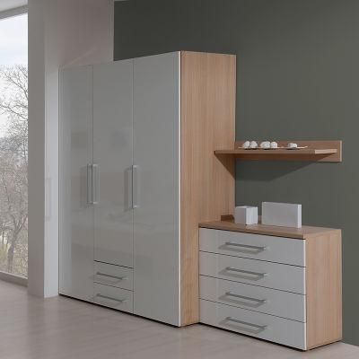 Economic Bedroom Furniture Wood Furniture 3 Door Wardrobes