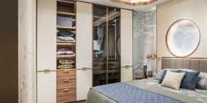 Chinese Style Thermofoil Hinged Wardrobe