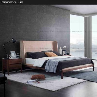 Modern Soft Bed for Home Furniture with Solid Wood Frame Gc1831