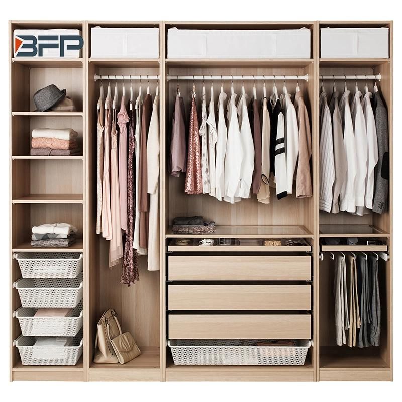 Small Size Bedroom Walk in Wardrobe