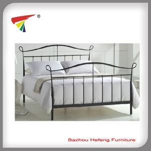 Bedroom Furniture Simple Metal Double Bed (HF027)