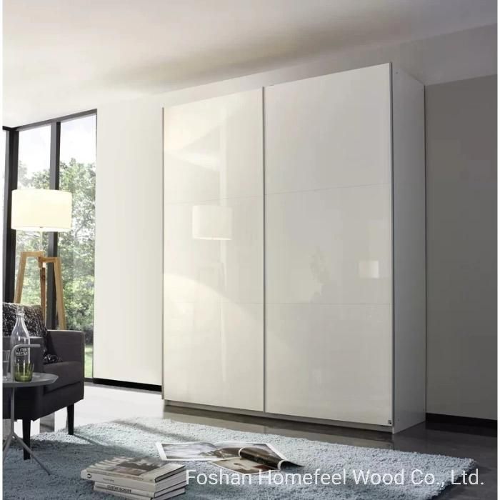 Modern Lacquer Gloss Sliding Door MDF Wooden Bedroom Furniture Wardrobe (HF-WF03131)