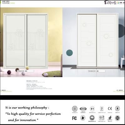 Modern White Sliding Door Wardrobe with Flower Carving