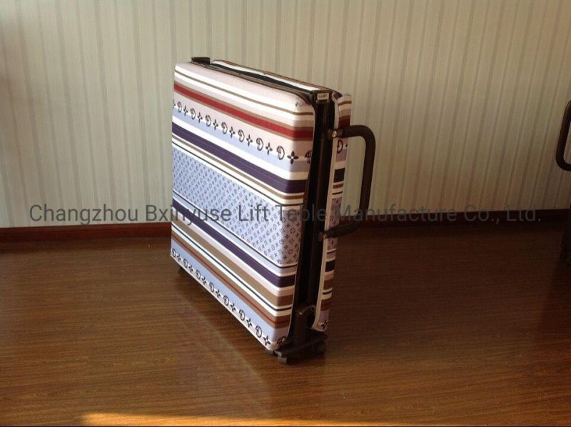 Home Furniture Folding Metal Bed with 7cm Mattress