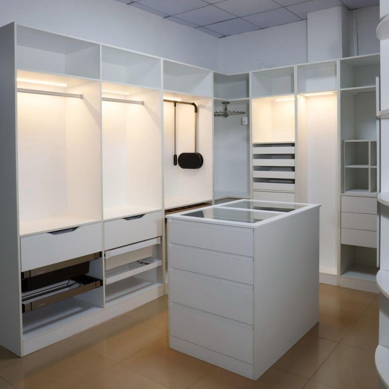High Quality White Color Walk in Closet