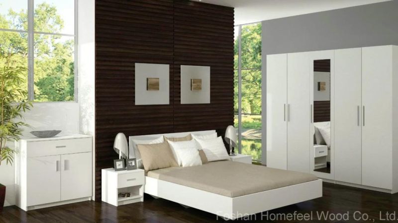 Modern Wooden Furniture Bedroom Set (HF-EY08317)