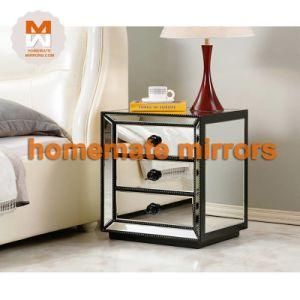 Wholesale Fast Delivery Small Silver Mirrored Nightstand with 3 Drawers.