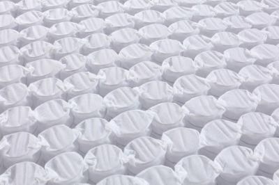 Gel Memory Foam Hotel Dreamleader/OEM Compress and Roll in Carton Box Aveno Sprung Mattress