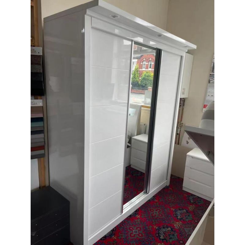 Nova Elegant Design High Gloss White Finish 3 Doors Sliding Wardrobe with Mirror