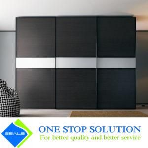 Black Veneer with White Decoration Sliding Door Wardrobe (ZY 2083)