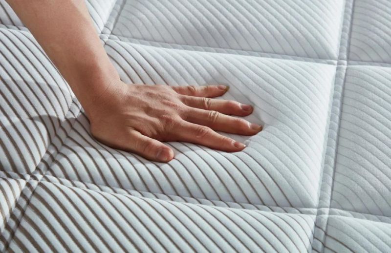 High Quality Silk Fabric Spring Mattress King Size Single Memory Foam Mattress